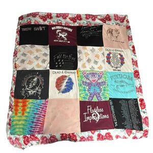 Handmade Band Quilt Blanket T-Shirt Memory Throw 60X58” Swift Grateful Dead Bear